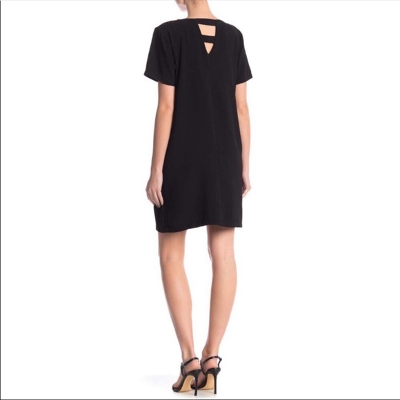 2/$20 Bobeau Black Short Sleeve Dress - Picture 2 of 8